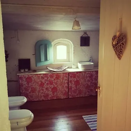 Casa De Fontaiscos Ponte (Sequeiros)