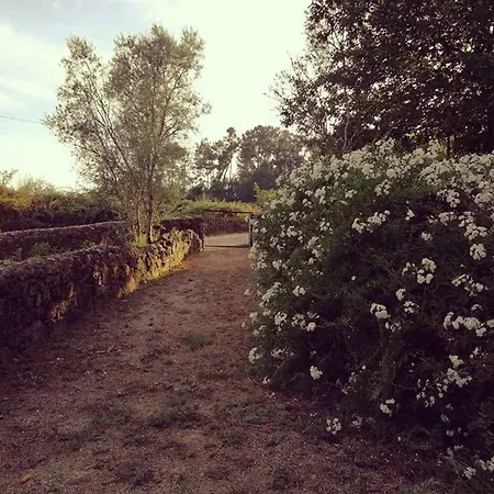 Casa De Fontaiscos Hébergement de vacances Ponte (Sequeiros)